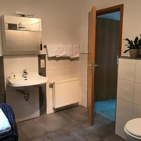 Landhaus Forra منزل ريفي *